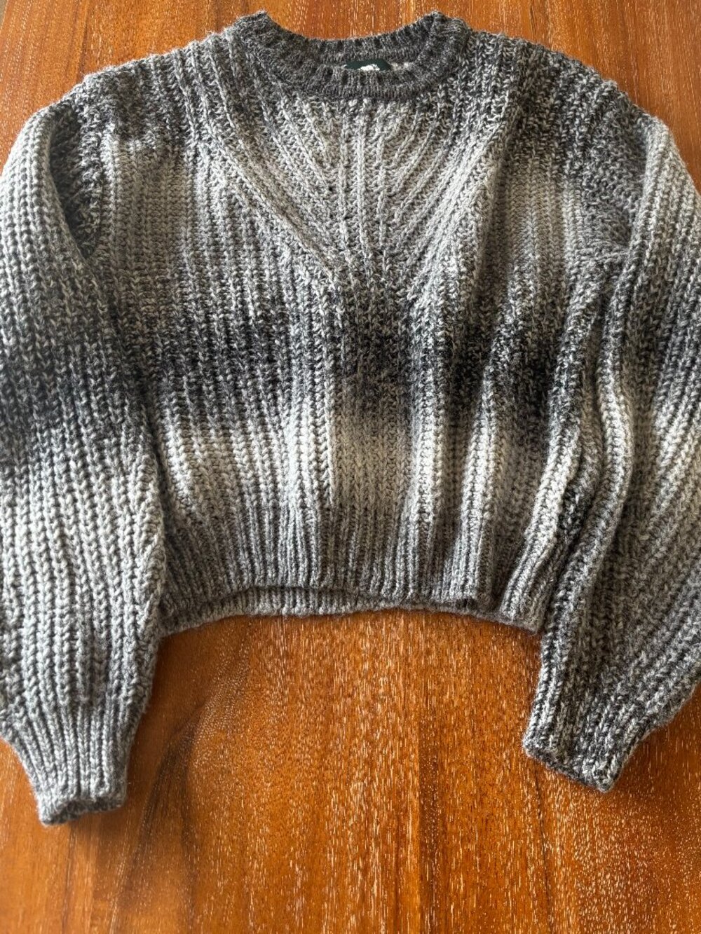 Roots Grey & Black Gradient Ombre Ribbed Crewneck Sweater w/Balloon Slee